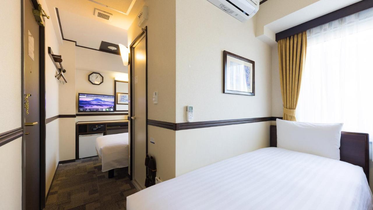 Toyoko Inn Osaka Shinsaibashi Nishi Extérieur photo