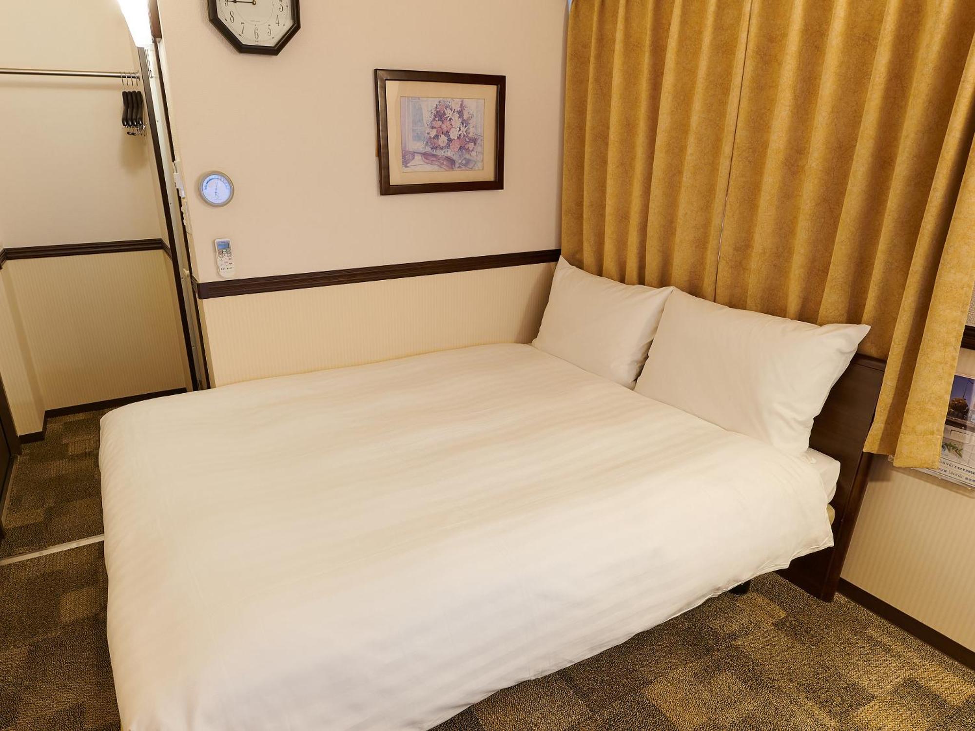 Toyoko Inn Osaka Shinsaibashi Nishi Chambre photo