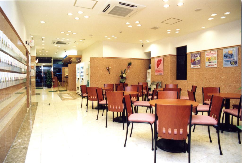 Toyoko Inn Osaka Shinsaibashi Nishi Extérieur photo