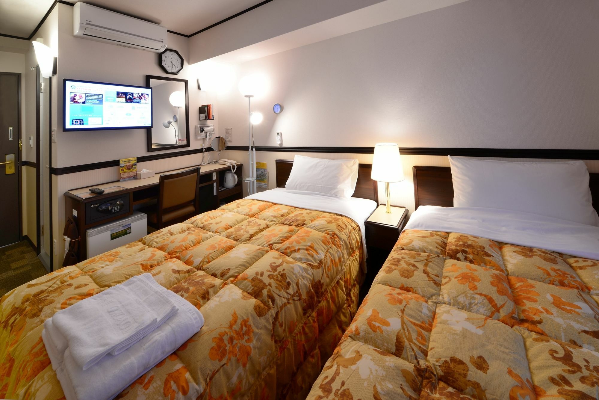 Toyoko Inn Osaka Shinsaibashi Nishi Extérieur photo