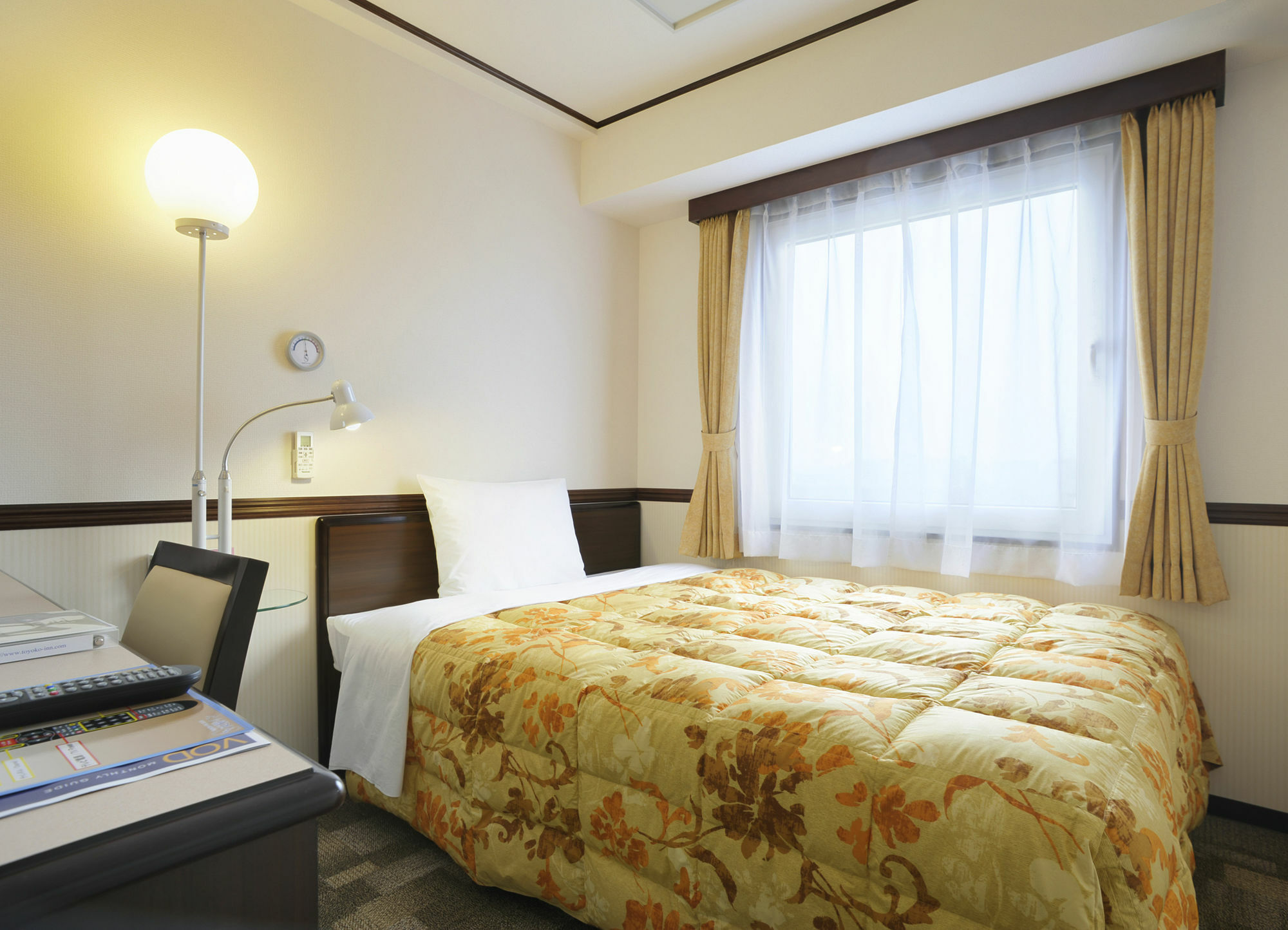 Toyoko Inn Osaka Shinsaibashi Nishi Extérieur photo